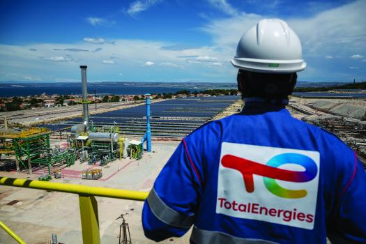 (c)TotalEnergies TotalEnergies Operator in a plant facility